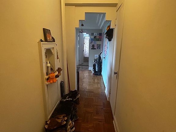 2nd image of 2121 E Capitol Dr APT 510