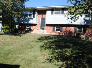444 Larch Ln, Nazareth, PA 18064