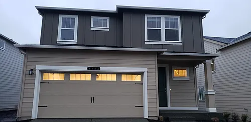 1152 SW Pendleton Way Photo 1