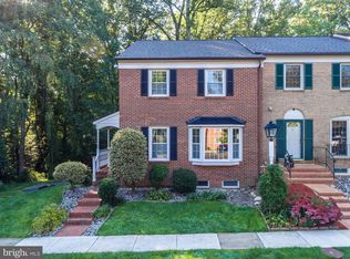 7945 Hidden Bridge Dr, Springfield, VA 22153