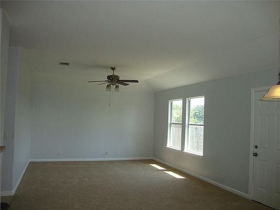 3rd image of 105 Oman St