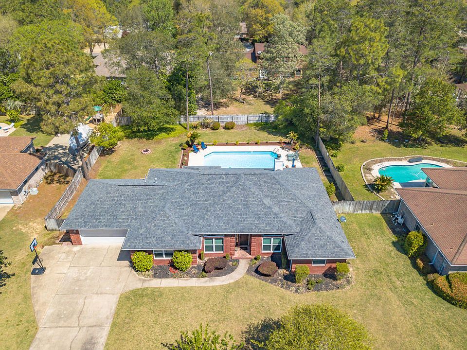 1st image of 627 Kilcullen Dr