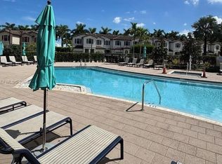 11428 SW 252nd St, Homestead, FL 33032