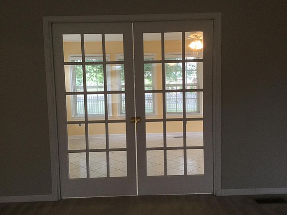 5th image of 2774 Jutes Dr