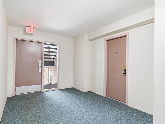 4th image of 1235 S Maple Rd APT 201