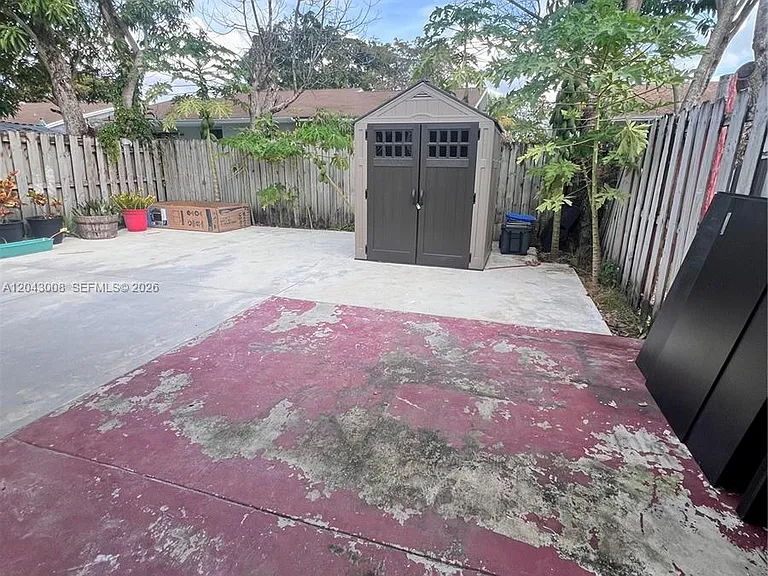 20613 SW 93rd Ave #2 — Photo 21