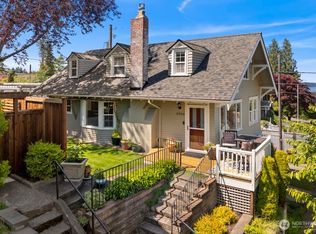 2908 N Warner St, Tacoma, WA