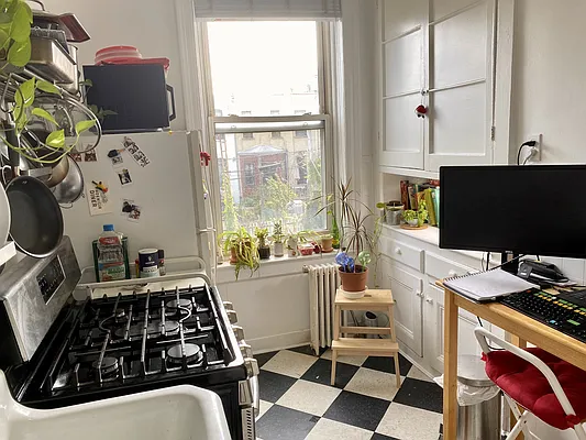 Rented by Compass | media 8