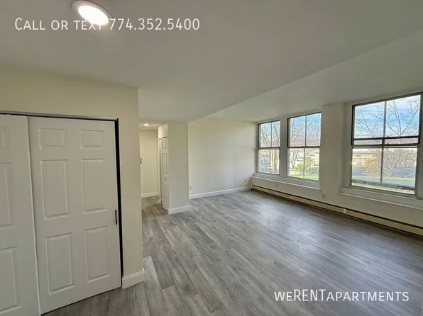 97 School St, Putnam, CT, 97 School St APT 1, Putnam, CT 06260