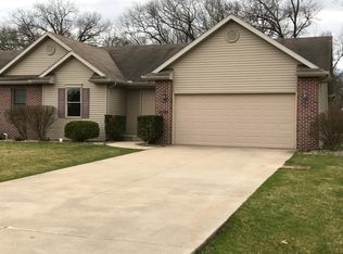 26298 Quail Ridge Dr, Elkhart, IN 46514