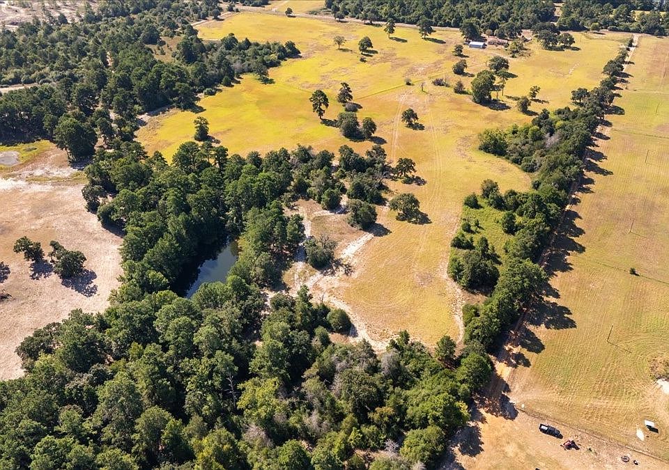 1st image of 1000 County Road 1208