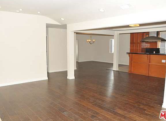 5th image of 1654 S Orange Dr