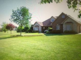 9396 Dodson Rd, Brookville, OH 45309