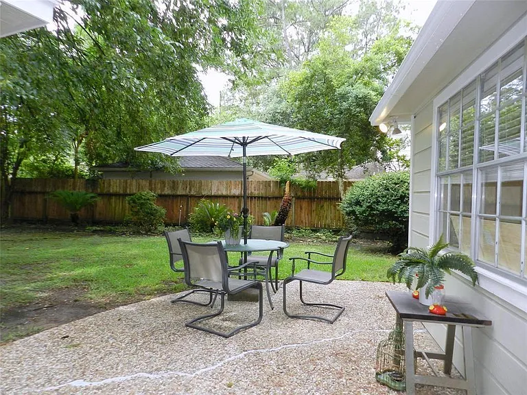9403 Oxted Ln — Photo 28