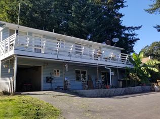 17367 S Holcomb Rd, Oregon City, OR 97045