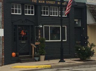 208 S Main St, Sheridan, IN 46069