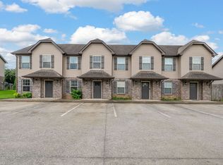 1768 Spring Water Dr #B, Clarksville, TN 37040