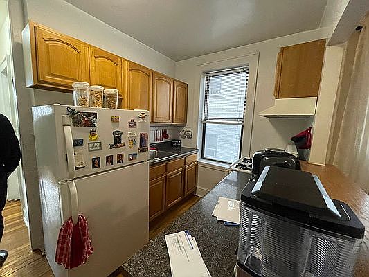 1st image of 2159 27th St APT B2