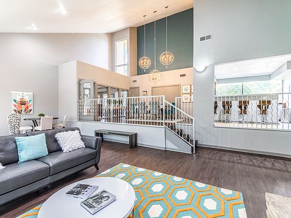 3rd image of 7117 Wood Hollow Dr APT 1511