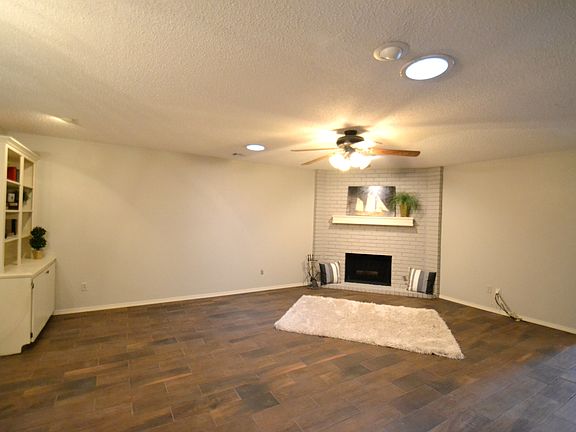 Large Living area...