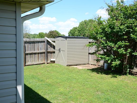 5th image of 2886 N Hay Meadows Ave