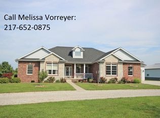 471 E 2050 North Rd, Edinburg, IL 62531