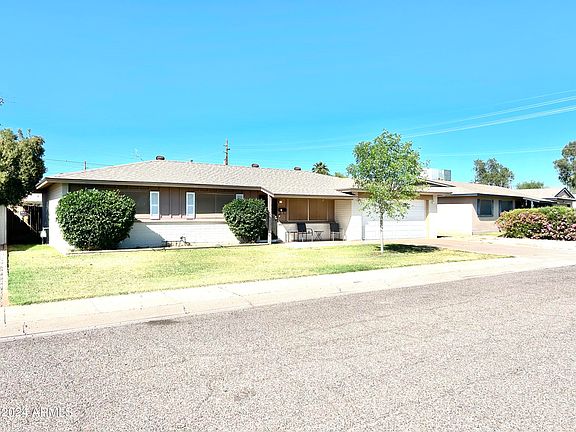 3rd image of 3916 W PALMAIRE Drive