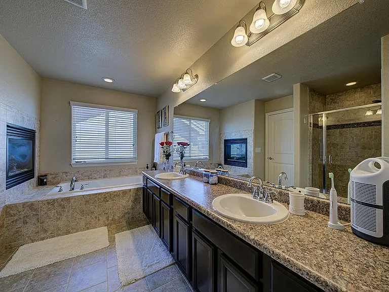 6471 Stingray Ln — Photo 11