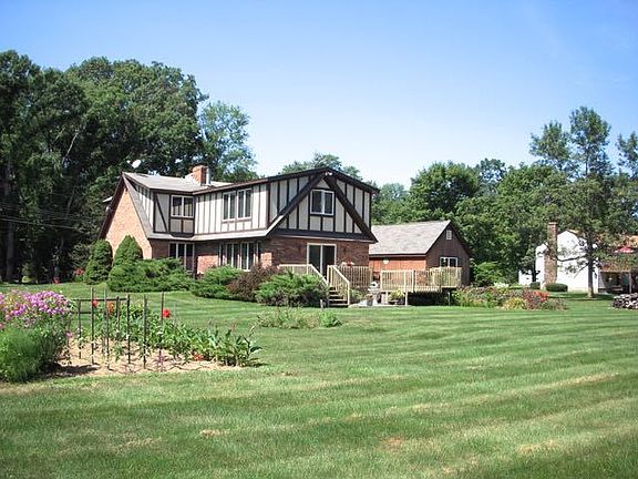 Spacious Back Yard : Plenty of space for a garden, play equipment.