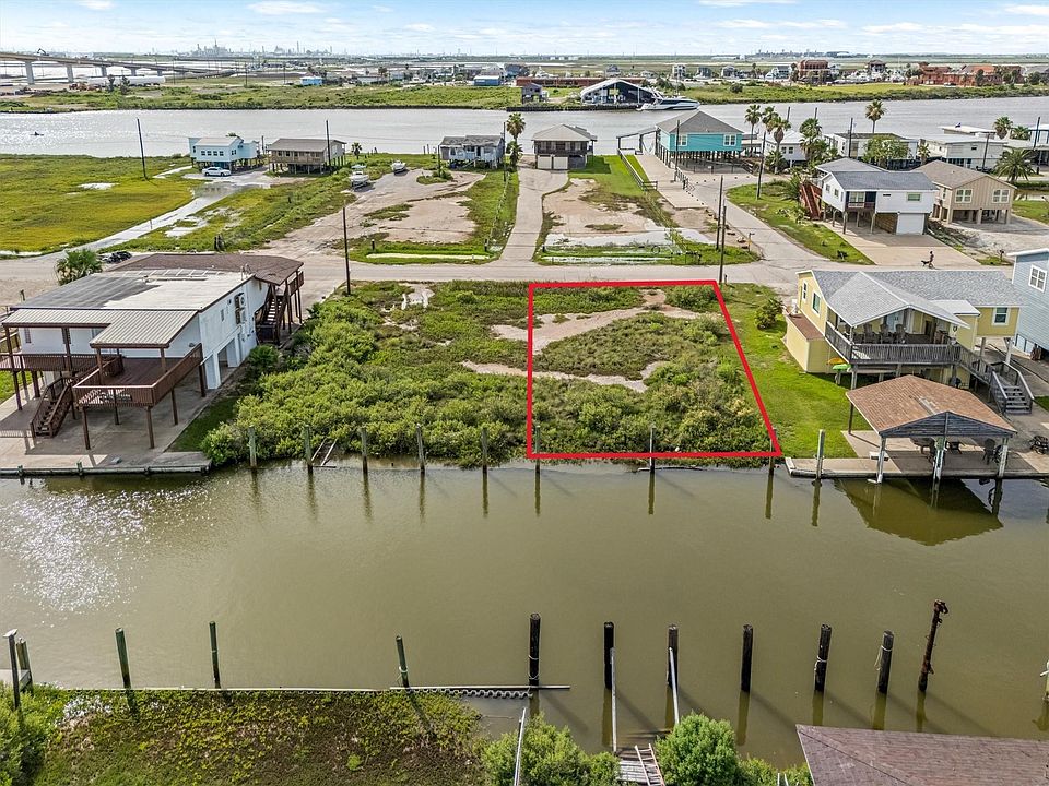 1st image of 3 Shark Ln
