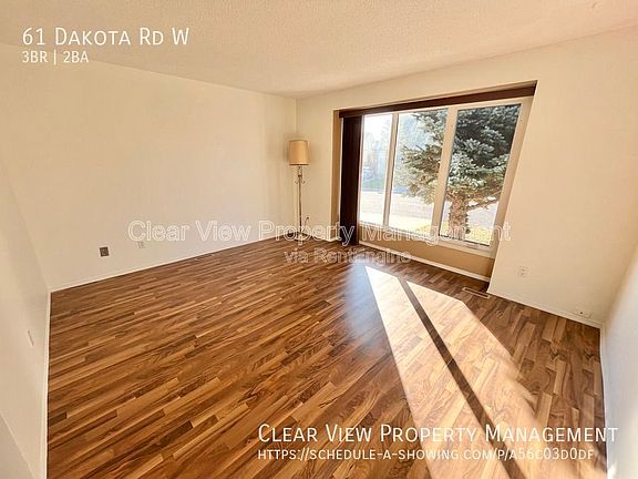 3rd image of 61 Dakota Rd W