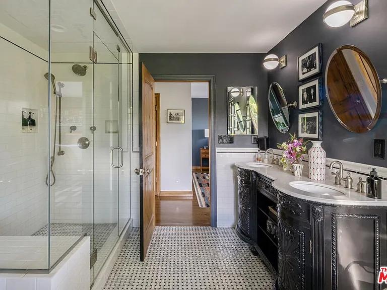 3340 Durand Dr — Photo 24