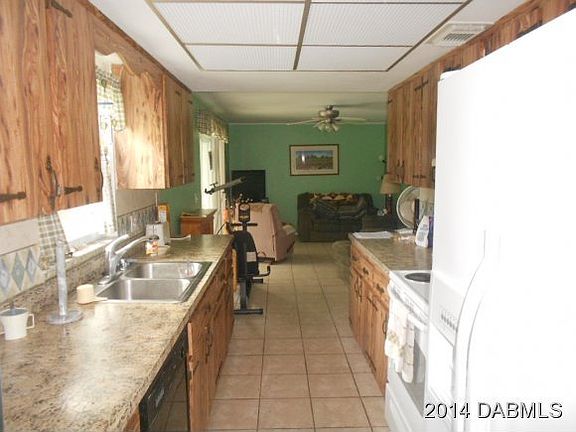 4th image of 1168 Tracy Dr