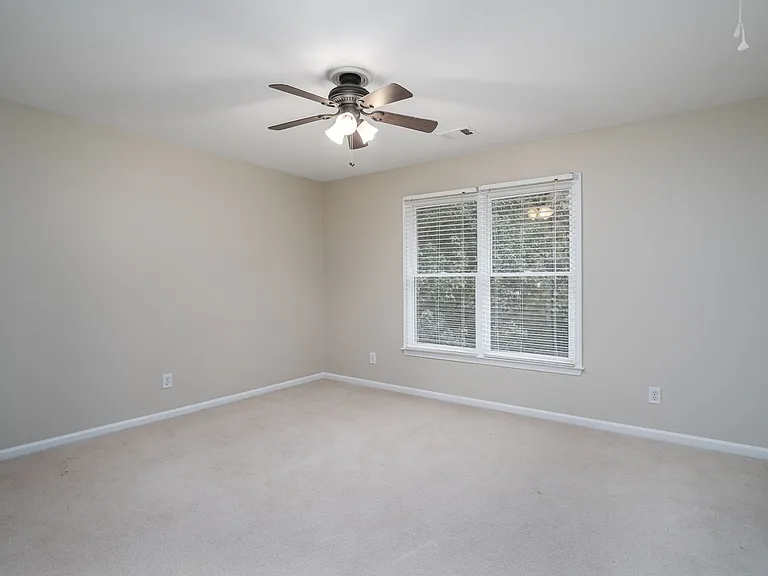 174 Ennisbrook Dr SE — Photo 21