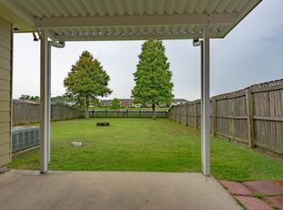5248 Eastbay Dr, Baton Rouge, LA 70820