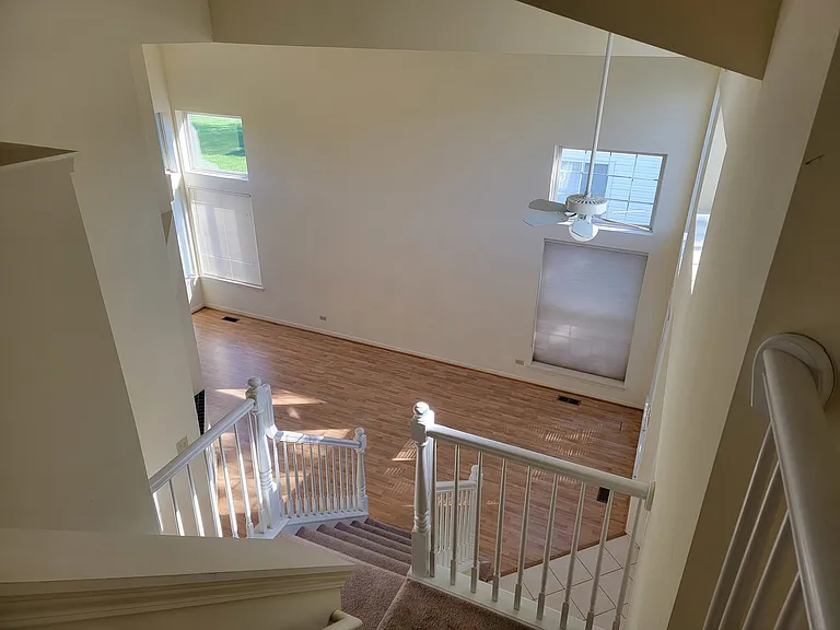 2135 Feldott Ln — Photo 6