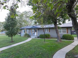 401 N 4th St, Humboldt, KS 66748