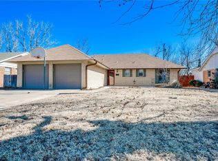 2920 N Alexander Ln, Bethany, OK 73008