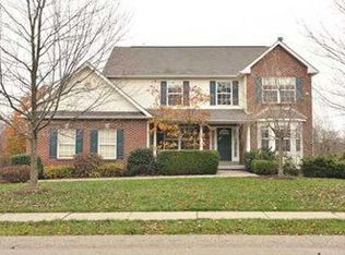 1039 S Lake Dr, Gibsonia, PA 15044