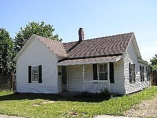 2nd image of 302 S 5th St