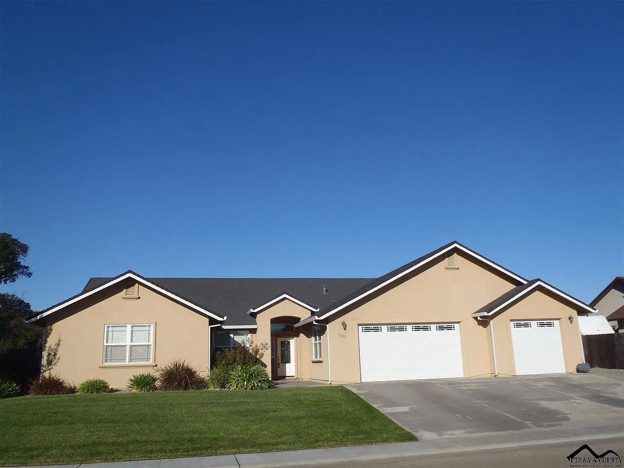 12875 Ivy Ln photo 1