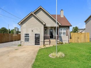 1205 Sweetwater Pl, La Vergne, TN 37086