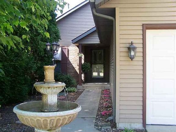 2nd image of 9 Cambridge Ct