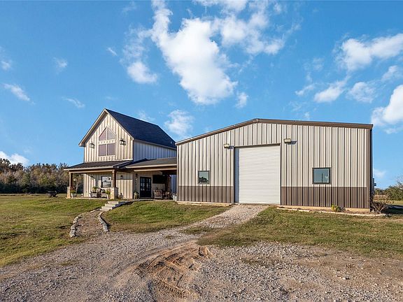 5th image of 330 Ridge Rd