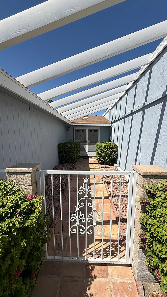 Building Photo - 34965 Chuckwagon Ct