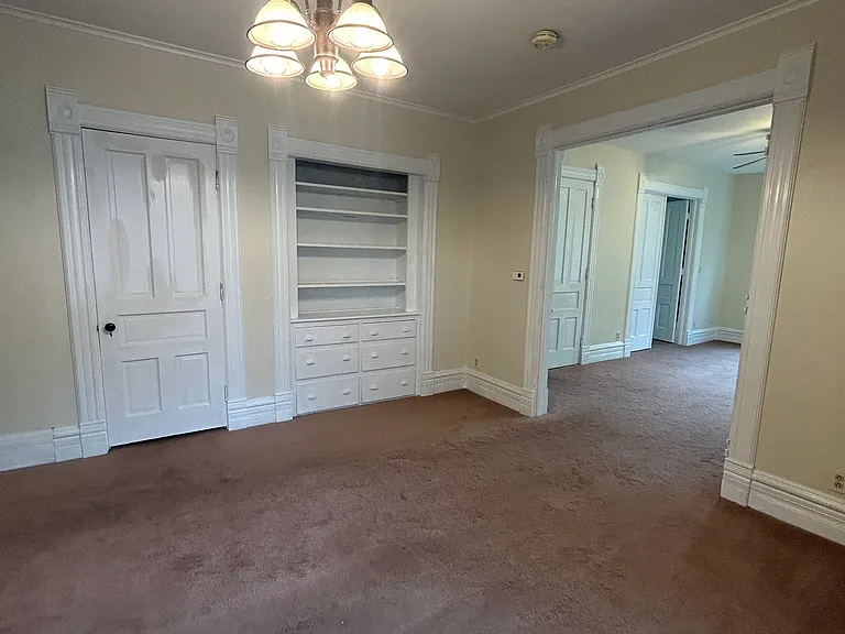 127 W Lincoln Ave #1 — Photo 7