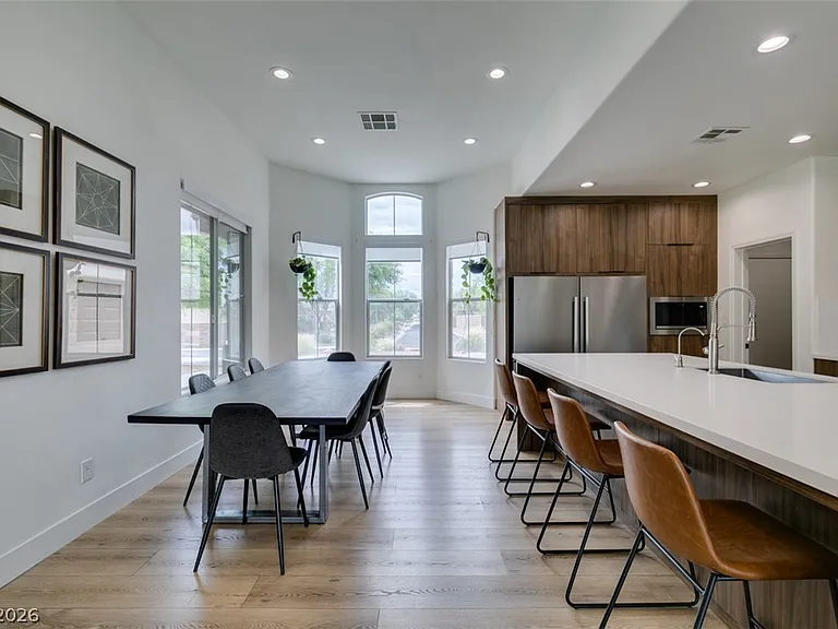 7210 Shallowford Ave — Photo 19