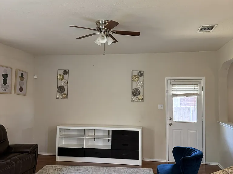 5804 Melanie Ct — Photo 10