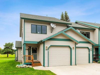 107 Glacier Vista Dr, West Glacier, MT, 59936