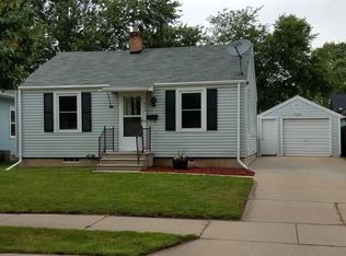 928 W Hawes Ave, Appleton, WI 54914